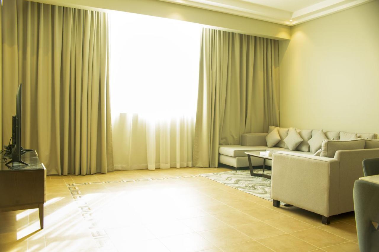 Infinity Tower Suites Wll Manama Exterior photo