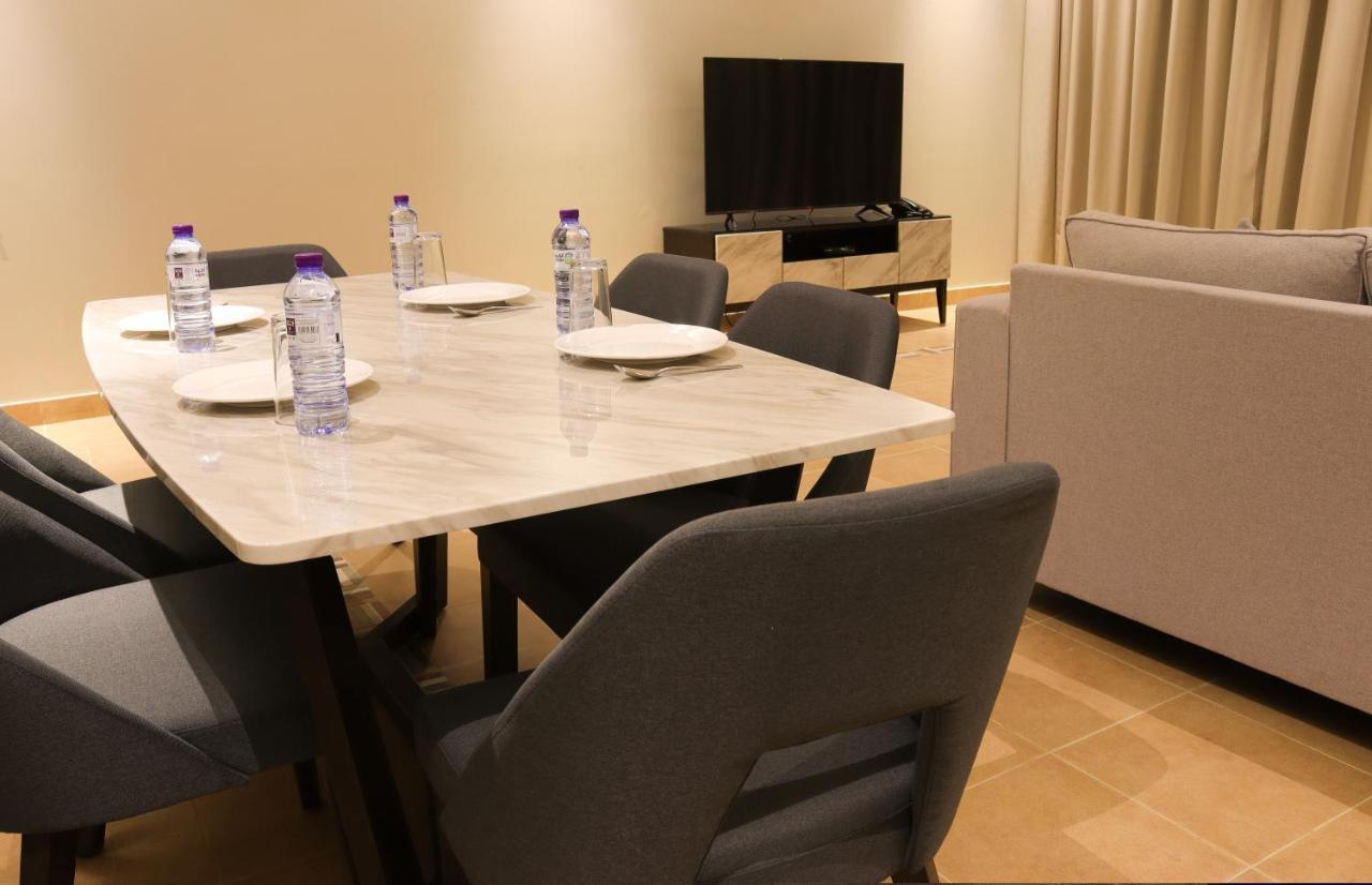 Infinity Tower Suites Wll Manama Exterior photo
