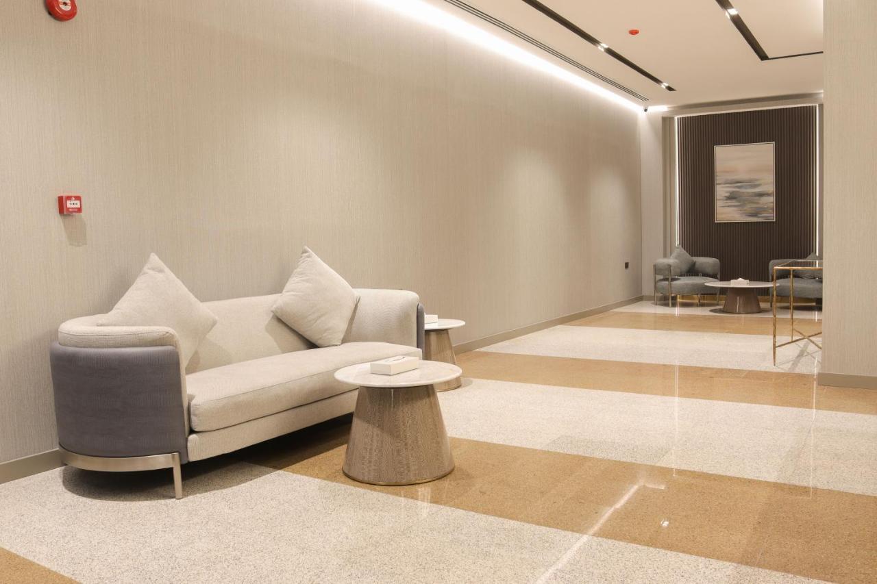 Infinity Tower Suites Wll Manama Exterior photo