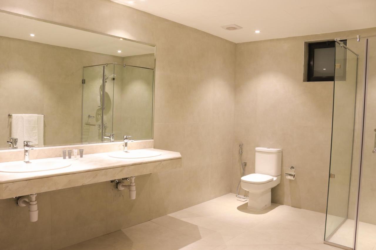 Infinity Tower Suites Wll Manama Exterior photo