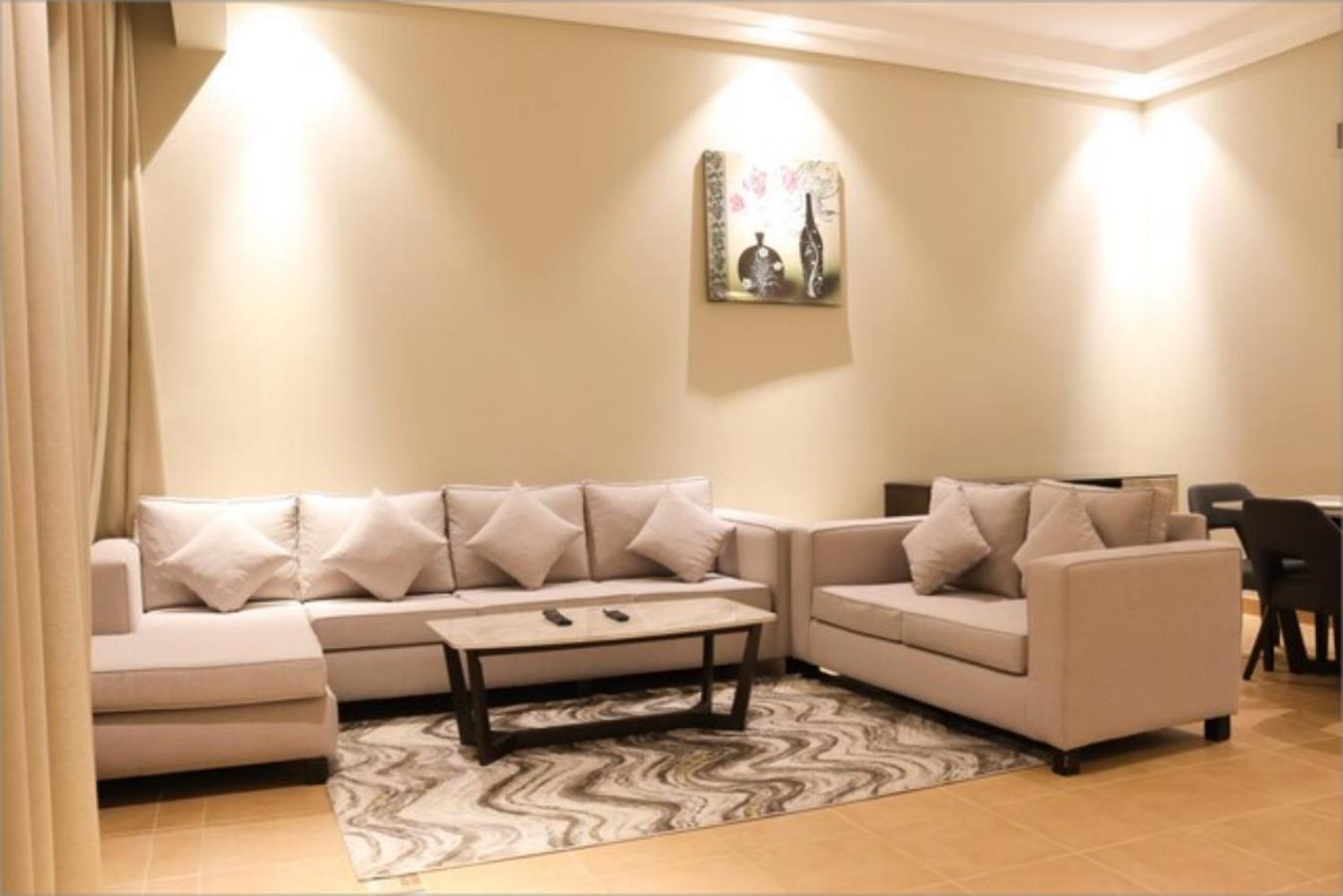 Infinity Tower Suites Wll Manama Exterior photo
